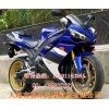 雅马哈YZF-R1
